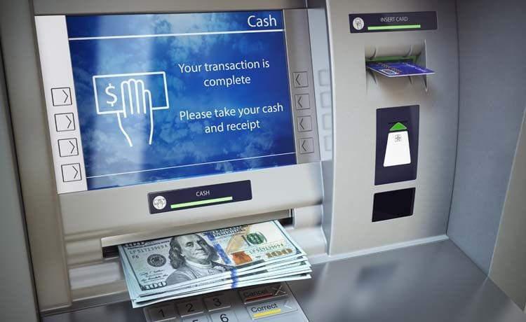 Comisiones por pagar y sacar dinero con tu tarjeta en el extranjero